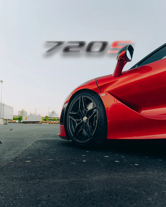 McLaren 720S and Ferrari photographed at Harbor Island, Seattle, 2025-05-06.